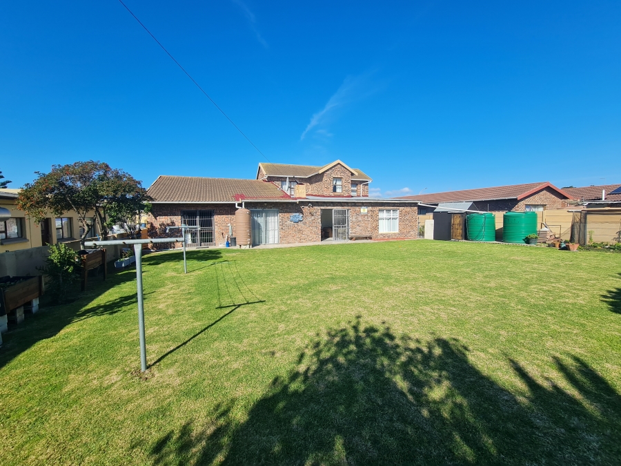 3 Bedroom Property for Sale in Wavecrest Eastern Cape